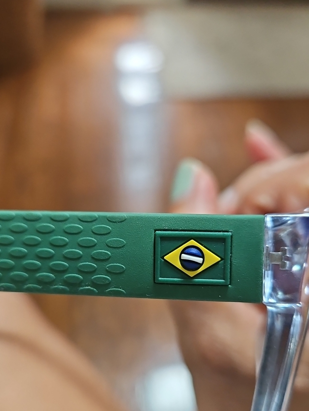 Havaianas Nobonha Reflective Green Arms Brazilian Flag Sunglasses - Picture 7 of 7